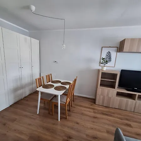 Apartment Mieszkanie Dwupokojowe Z Ogrodem